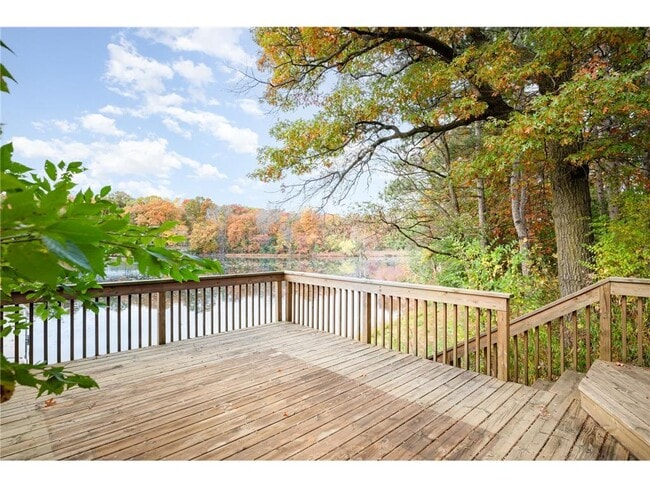 Building Photo - 10085 Scandia Trail N