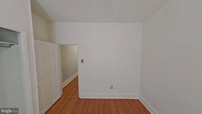 Building Photo - 2629 S Rosewood St