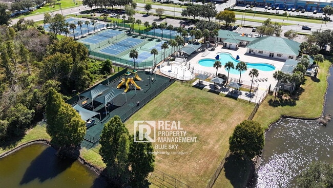 Building Photo - 1253 Deerbourne Dr