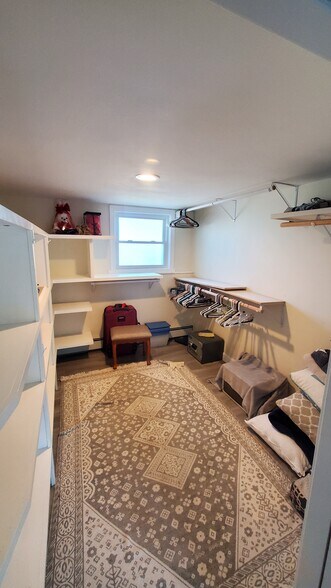 Building Photo - 44 Belleview Ave