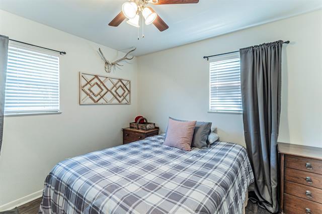 Building Photo - 708 N Stewart St