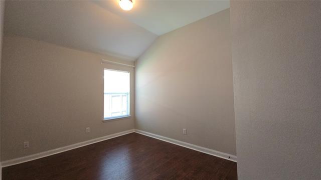 Building Photo - 6800 Oak Falls Dr