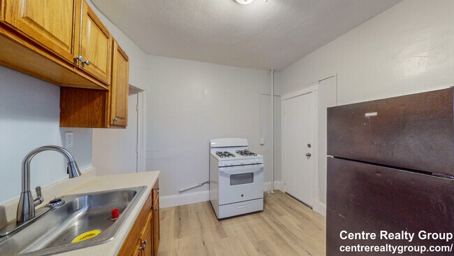 Building Photo - 12 American Legion Hwy