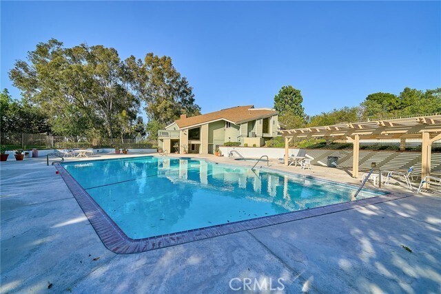 Building Photo - 16085 Sierra Pass Way