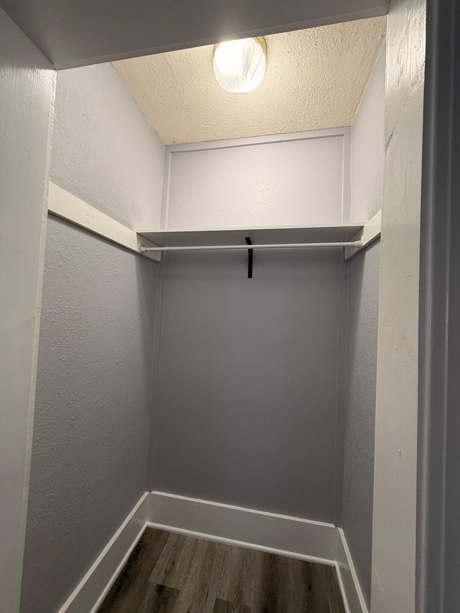 Bedroom 2 ( closet ) - 1801 17th St