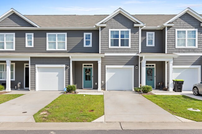Primary Photo - 4686 Wildaire Ln