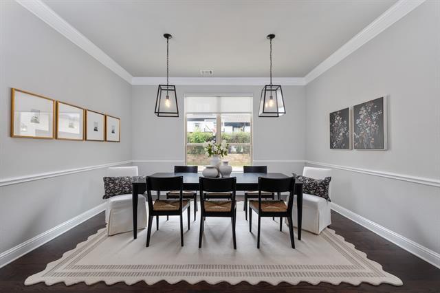 Building Photo - 204 Old Grove Rd