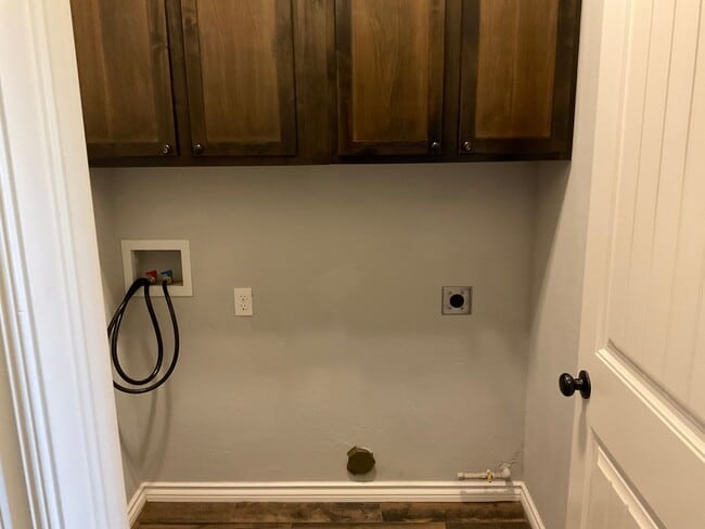 Building Photo - 20535 Autumn Trail