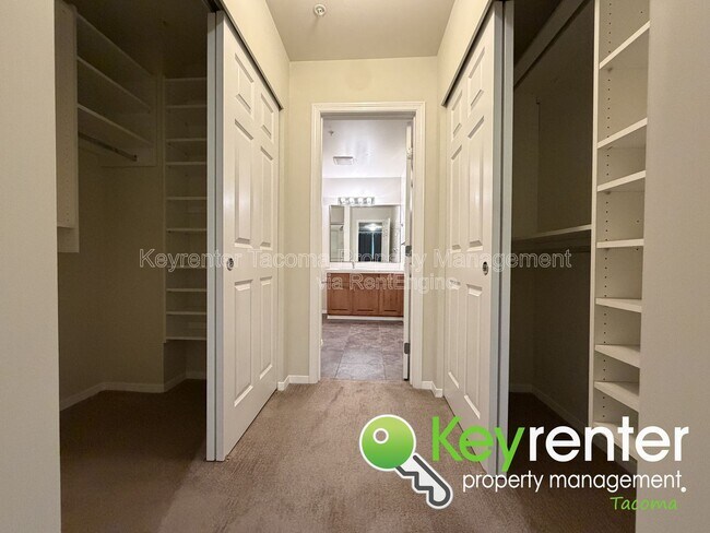 Building Photo - 3201 Pacific Ave