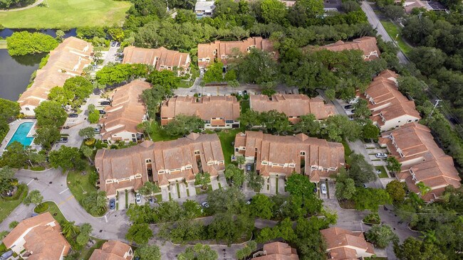 Building Photo - 3351 Emerald Oaks Dr