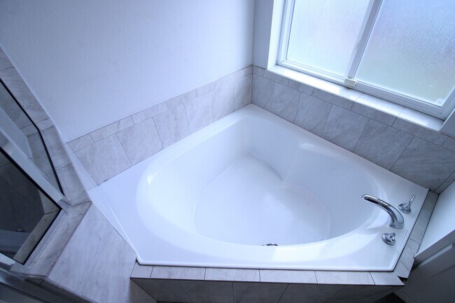 Building Photo - 8254 NW 52nd St