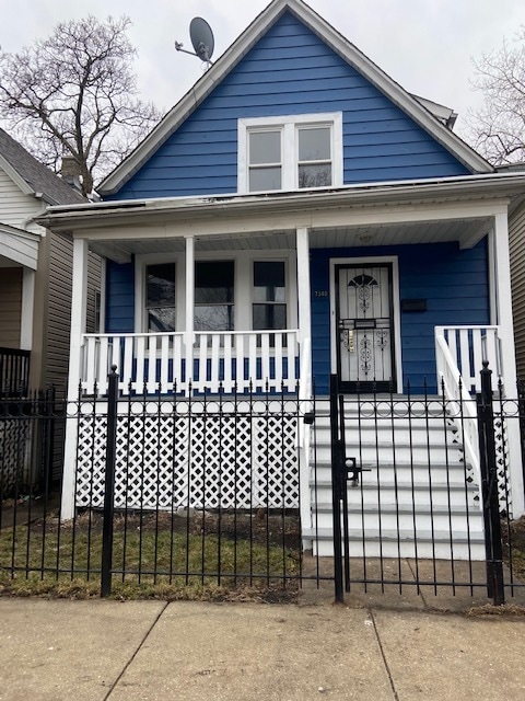 Primary Photo - 7340 S Aberdeen St