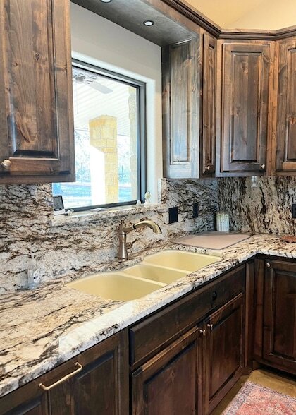 Building Photo - 6601 Rash Ct