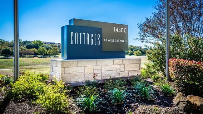 Building Photo - 14300 Tandem Blvd