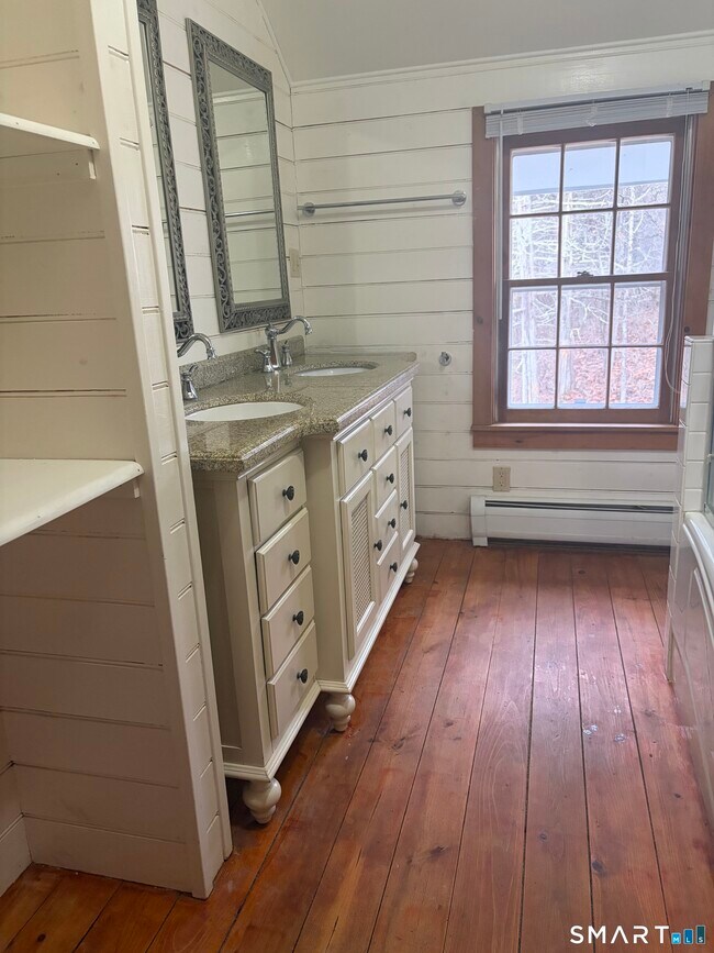 Building Photo - 43 Dublin Rd