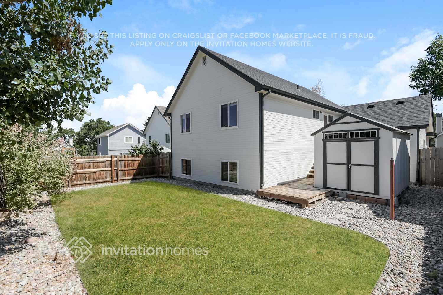 Building Photo - 17487 E Plateau Dr