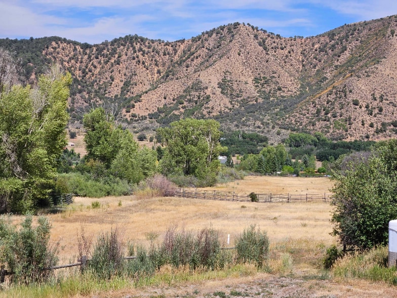 Building Photo - 482 Sopris Creek Rd