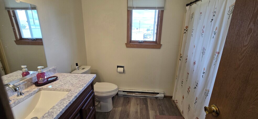 Building Photo - 2177 Country Ln