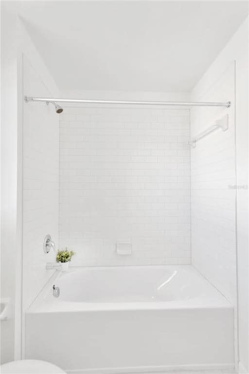 Building Photo - 6032 Shiner St