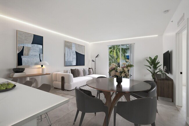 Building Photo - 250 NE 3rd Ave