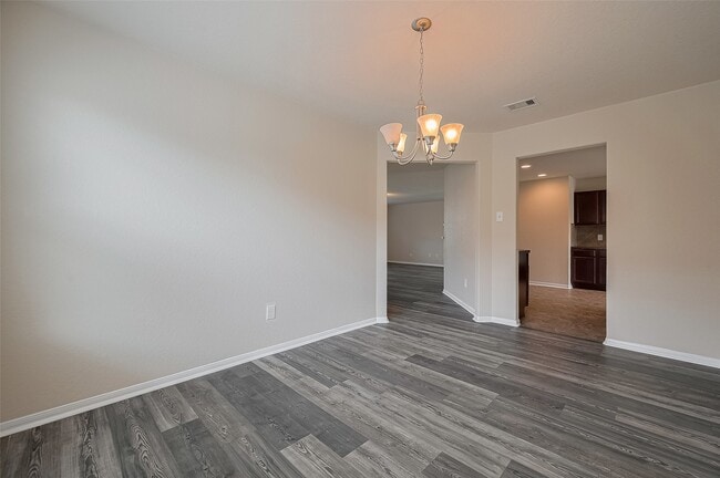 Building Photo - 2315 Zephyr Ln