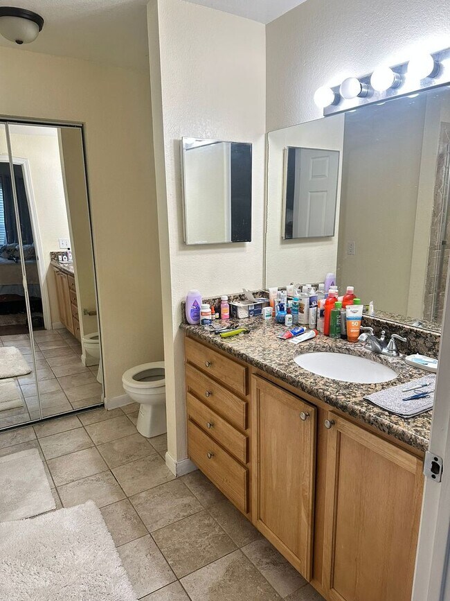 Building Photo - Central Park @ Lee Vista- Unit 2503