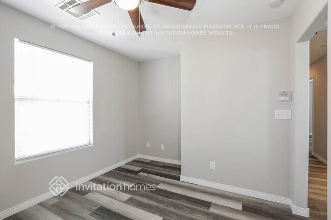 Building Photo - 8933 Jennifer Anne Ave