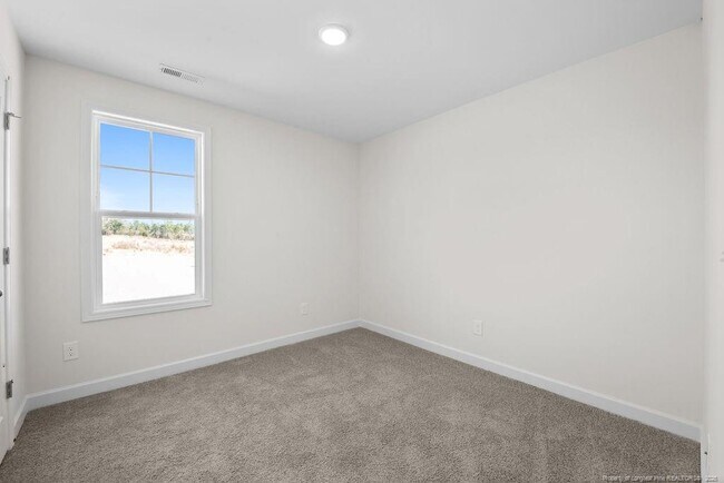 Building Photo - 544 Ashley Hts Dr