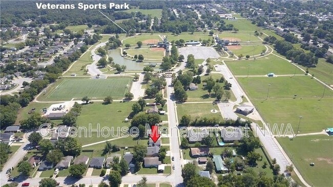 Building Photo - 117 E Veterans Pkwy