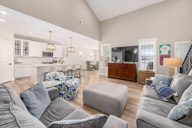 Building Photo - 11773 Verbena Pl