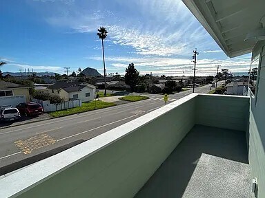Building Photo - Morro Bay