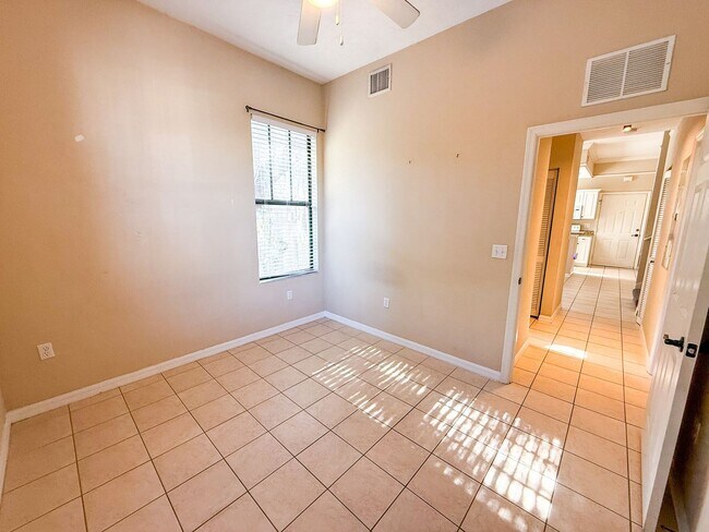 Building Photo - St. Charles Place #306