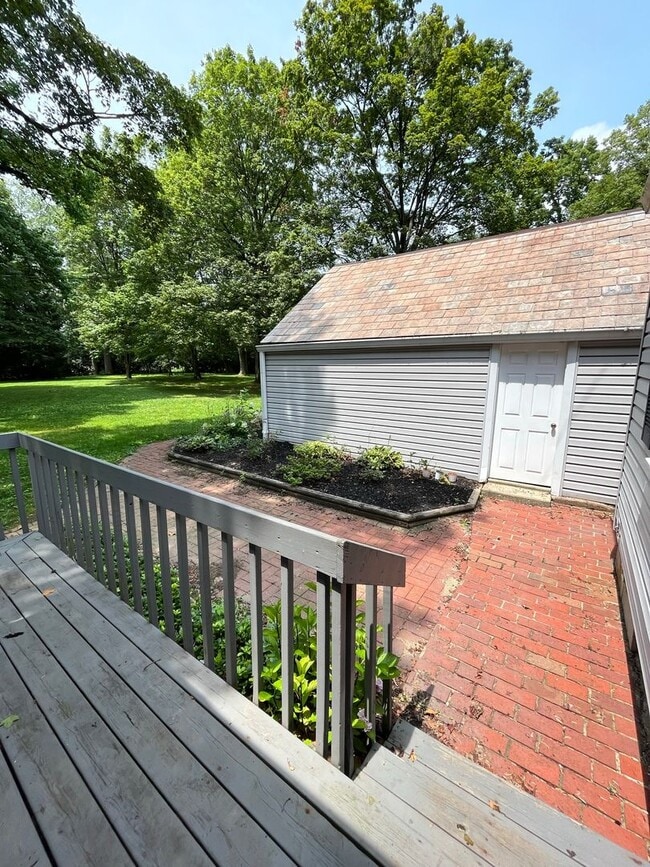 Building Photo - Charming 3-Bedroom Home in Reynoldsburg – ...
