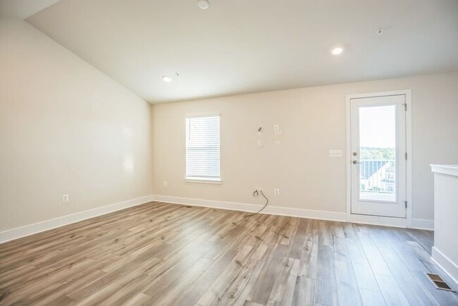 Building Photo - 5976 Kate Chopin Pl