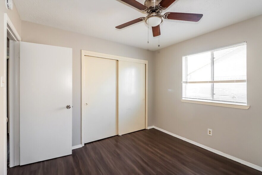 Building Photo - 13916 Bonnercrest Dr