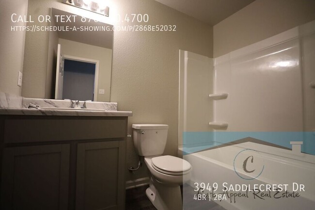 Building Photo - 3949 Saddlecrest Dr