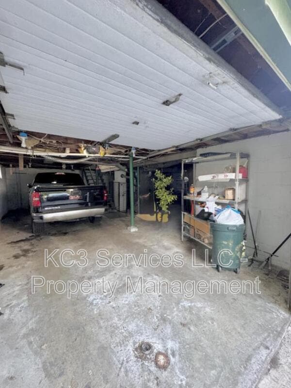 Building Photo - 2218 N 27th St