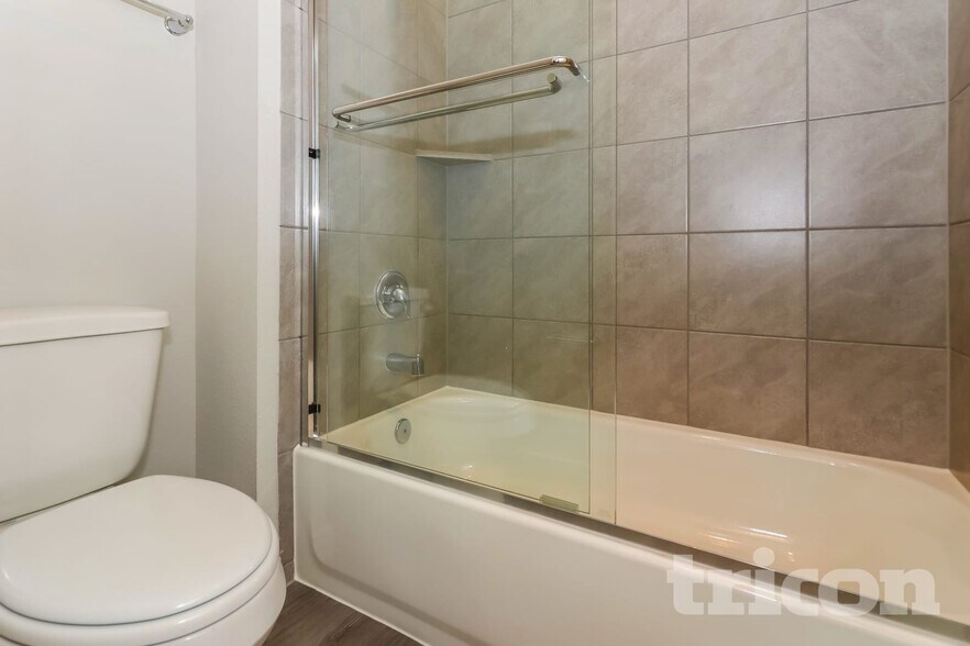 Building Photo - 2342 Cohorn Trl