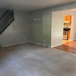 Building Photo - 1267 Rosewood Dr NE