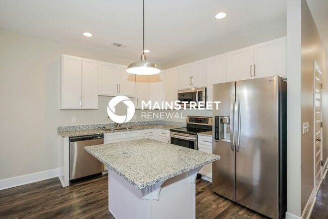 Building Photo - 3 Bedroom Pet-Friendly Home in Lebanon, TN with Main Street Renewal