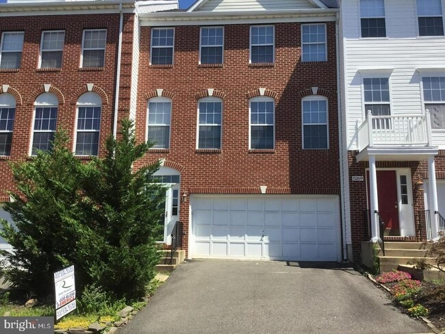Building Photo - 5271 Ballycastle Cir