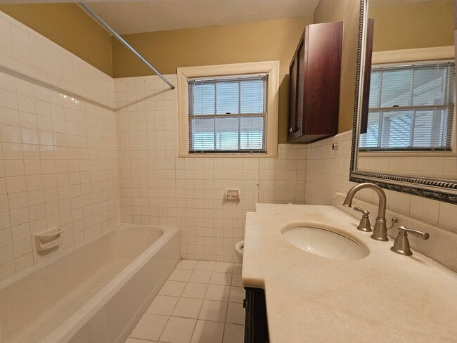 Building Photo - 2247 South Blvd