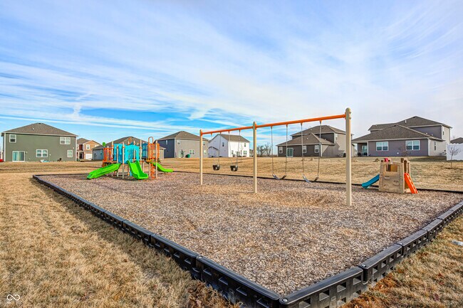 Building Photo - 2214 Warbler St