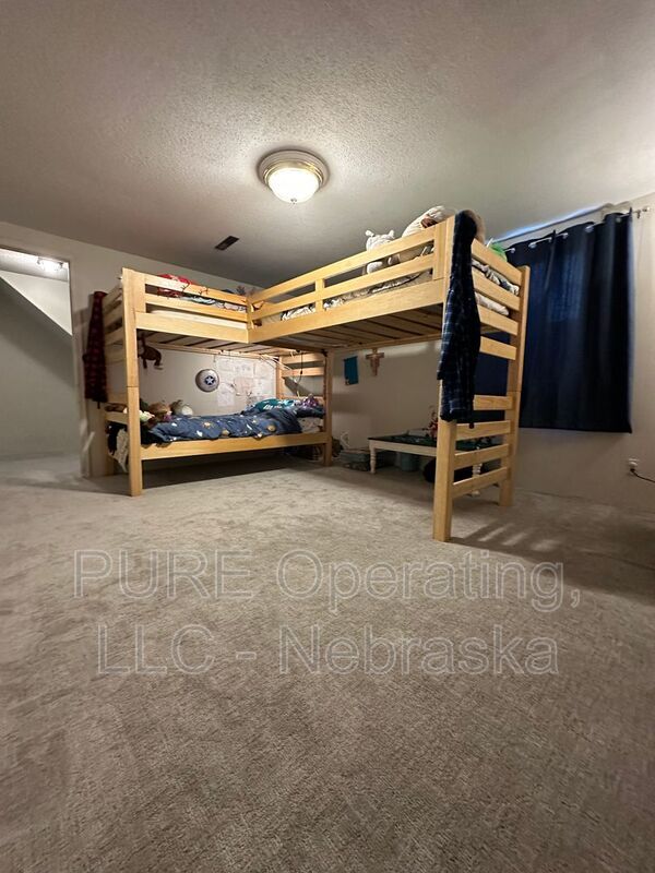 Building Photo - 12904 Marcy St