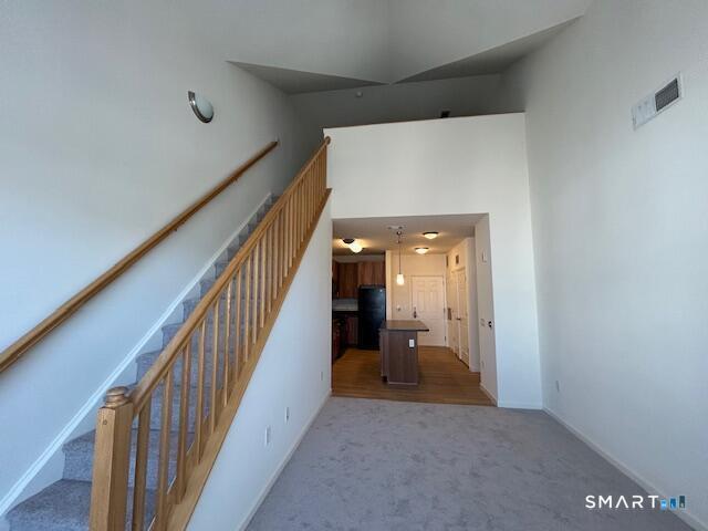 Building Photo - 10 Norden Pl