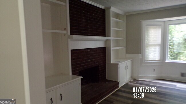 Building Photo - 1821 S Hidden Hills Pkwy