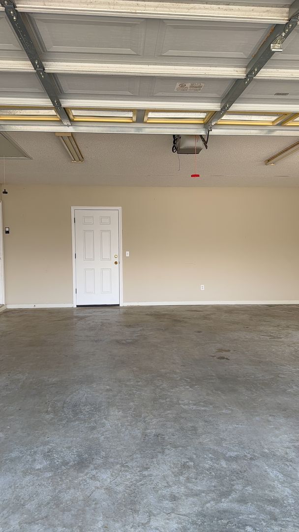 Building Photo - 117 Britt Dr