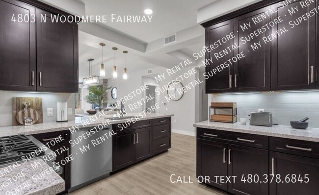 Building Photo - 4803 N Woodmere Fairway