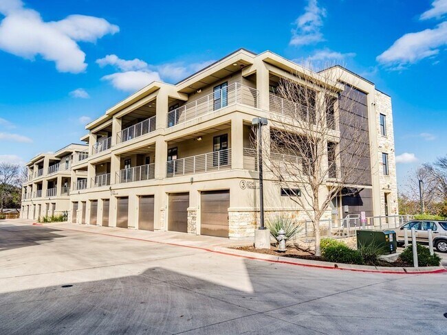 Building Photo - 2724 Treble Ln