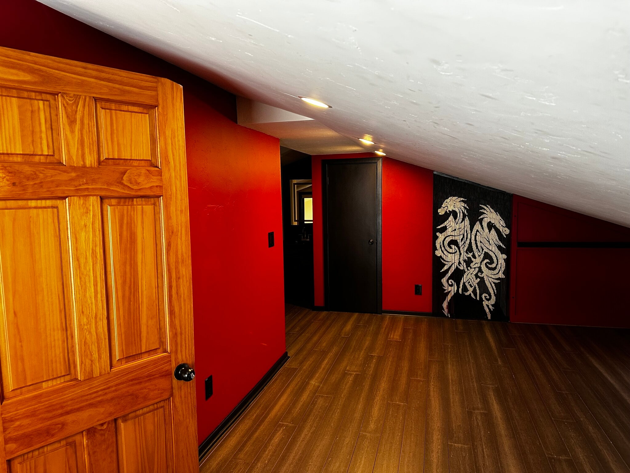 Large loft third bedroom with half bath - 2592 Anthonys Cir